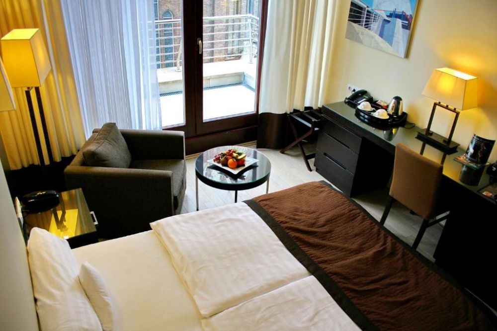 Superior, Lions Garden Hotel 4*