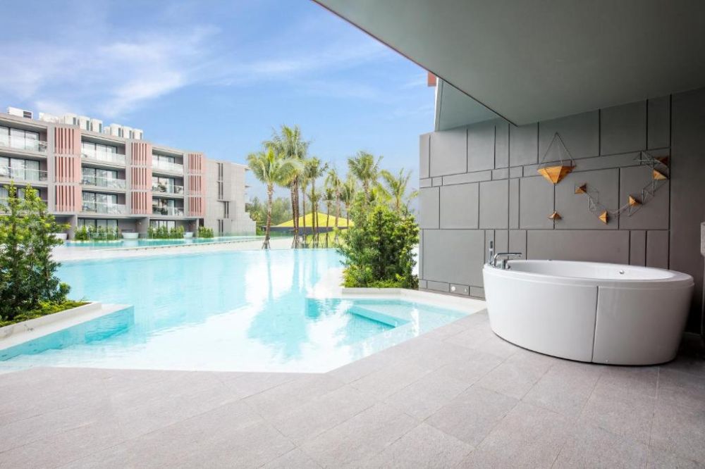 Pool Access Grand, La Vela Khao Lak 4*