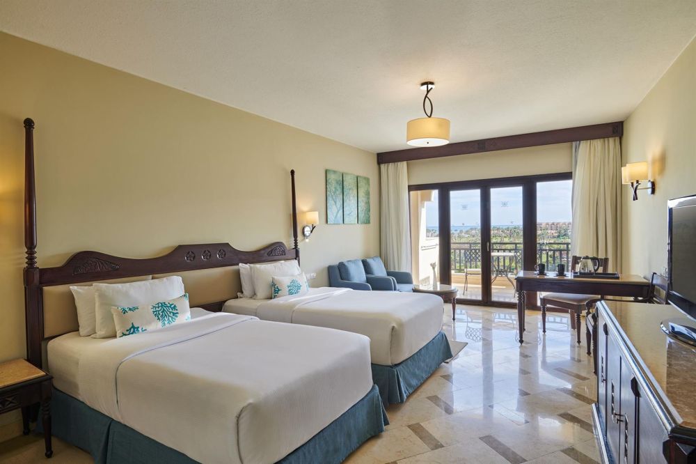 Superior Suite, Steigenberger Al Dau Beach Hurghada 5*