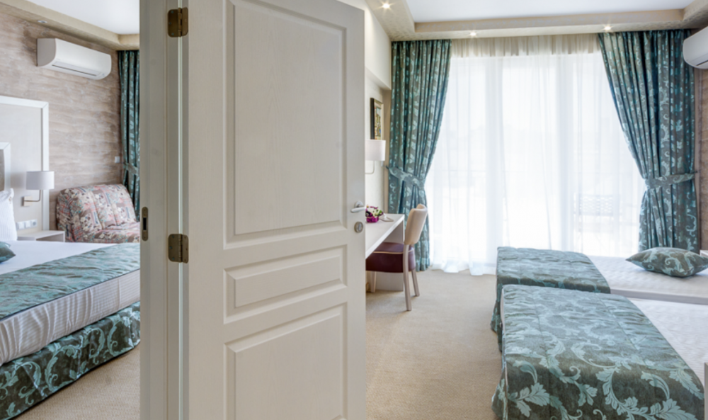 DELUXE FAMILY QUARTERS – WITH TWO BEDS, Siena Palace 4*