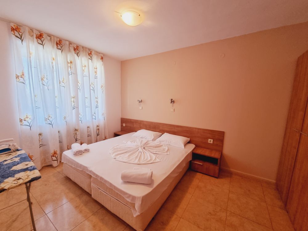 1 bedroom Apartment, Dinevi Resort KAMBANI I, II, III SECOND LINE 4*