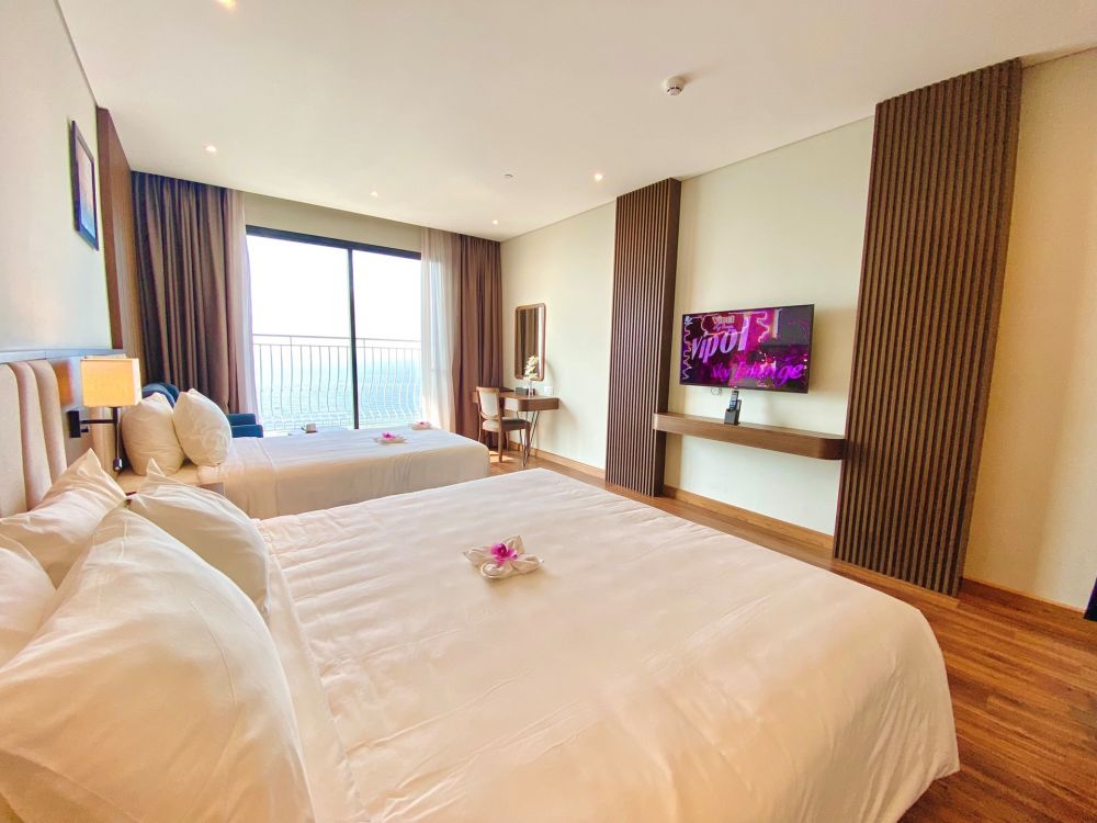 Senior Deluxe Sea View Triple, Vipol Mui Ne Hotel & Spa 4*