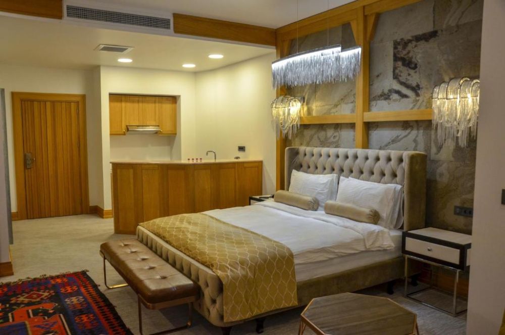 Junior Suite, Shirvanshah 5*