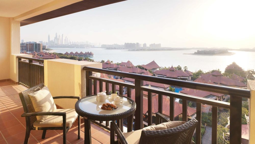 One Bedroom Apart, Anantara Dubai Palm Jumeirah 5*