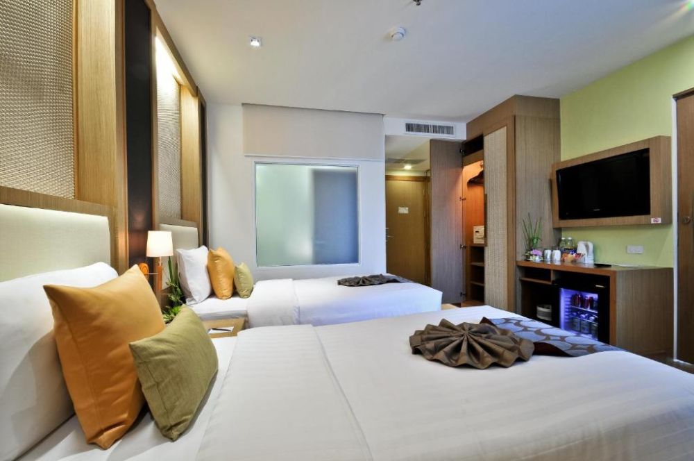 Superior Room, Ashlee Plaza Patong Hotel & Spa 3+