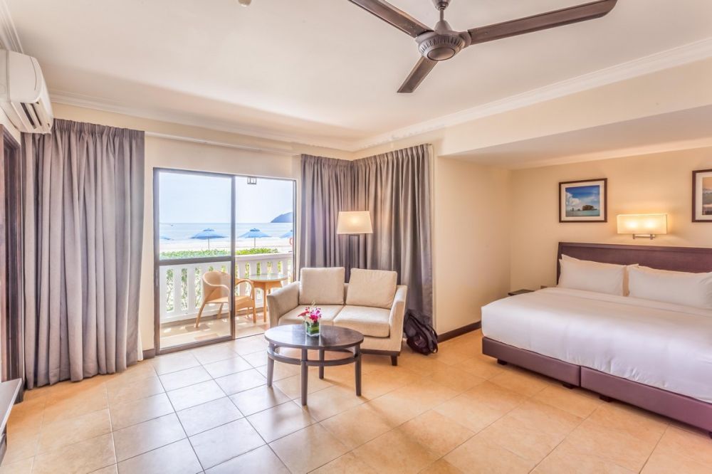 Beach Wing Junior Suite, Camar Resort 4*