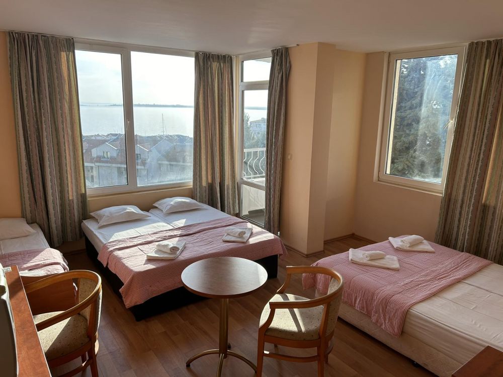 Quadruple Room, Consul Sv.Vlas 3*