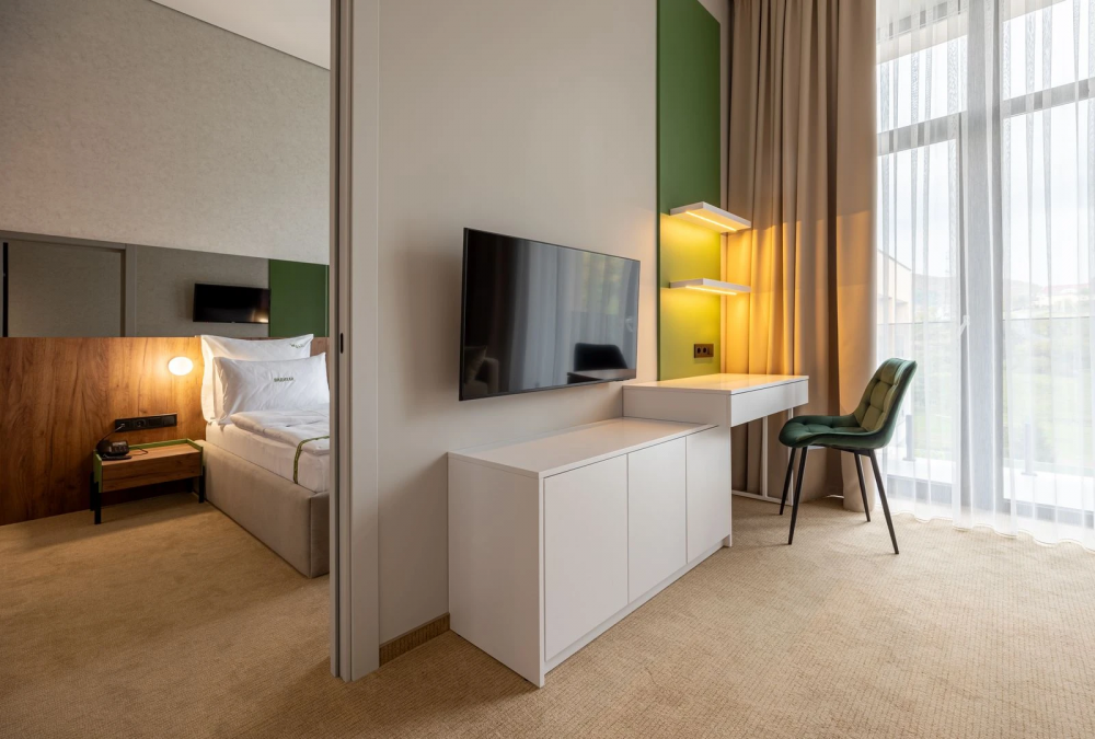 Deluxe Apartment with terrace, WOL.GREEN Polyana by Ribas 4*