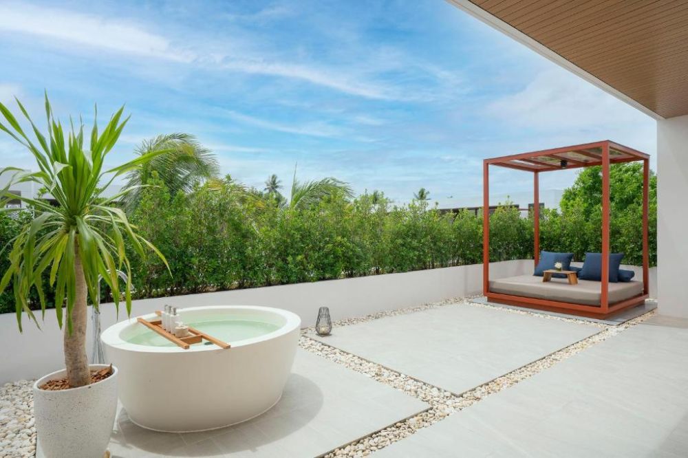 One Bedroom Suite, Melia Phuket Mai Khao 5*