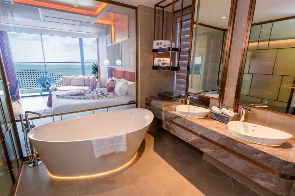 Deluxe OV, The Morning Glow Boutique Hotel Nha Trang 5*