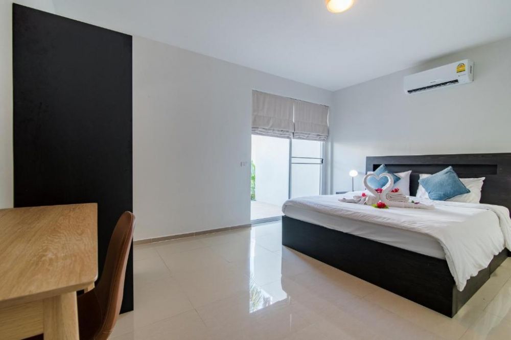 Premium Two Bedroom Suite, The Beach Village Resort 4*