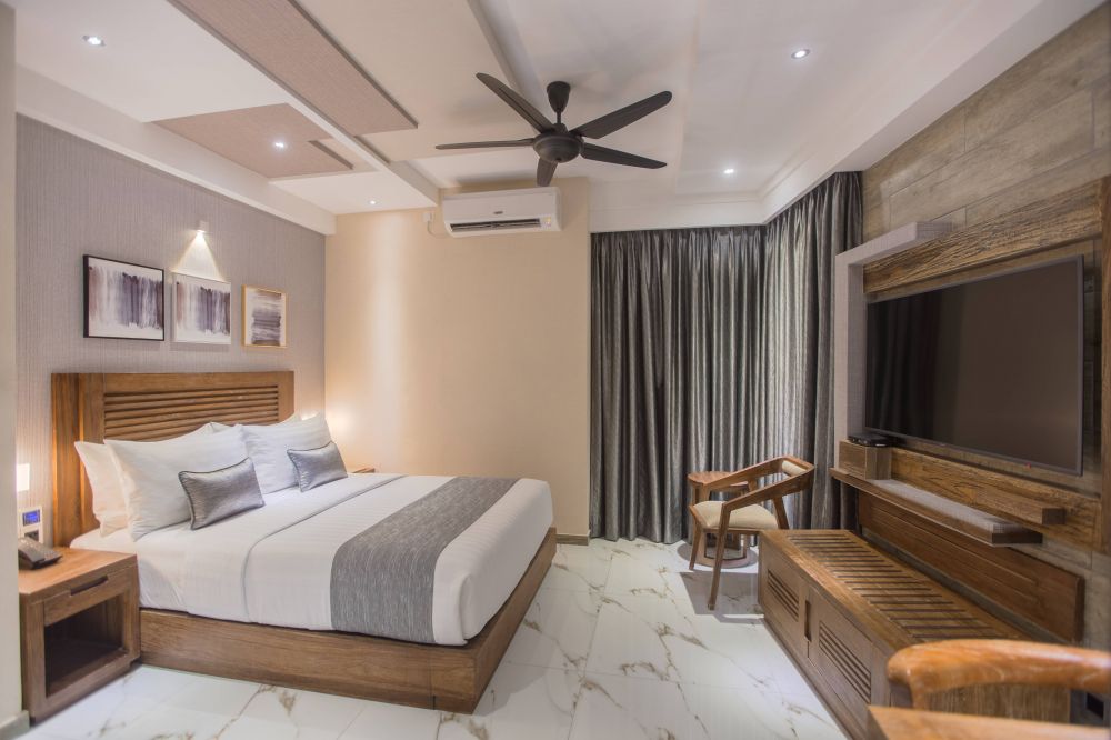 Executive Suite with Private Balcony, Samann Grand Male 