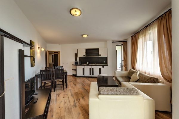 2 bedroom Apart, Grand Royale 4*