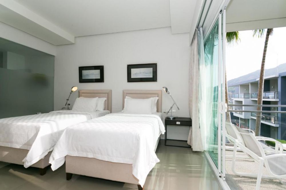 Grand Deluxe, Sugar Palm Grand Hillside 4*