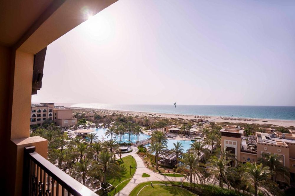 Sea View Room With Lounge Access And Balcony, Saadiyat Rotana Resort & Villas 5*