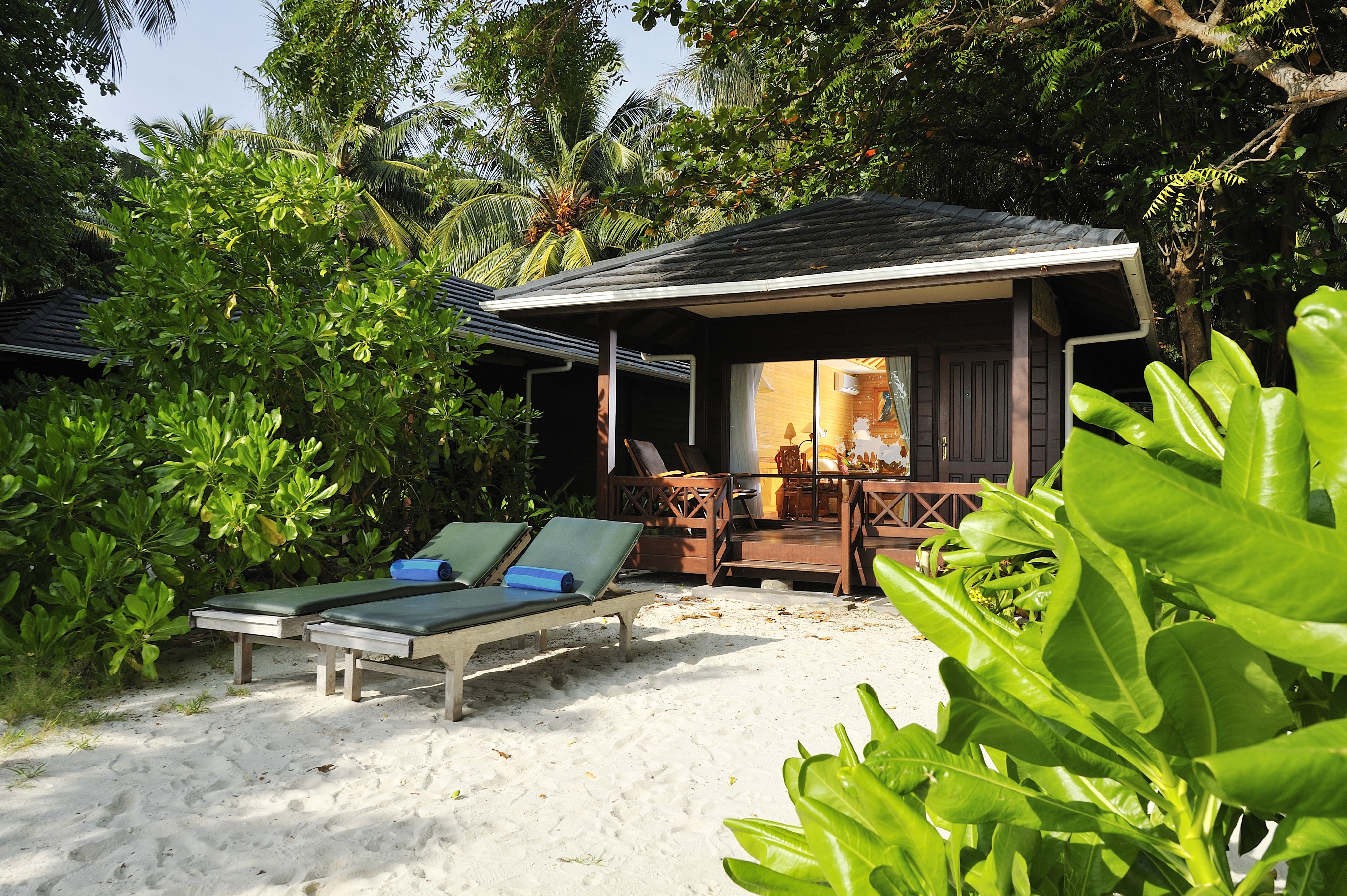 Beach Villa, Royal Island (ex. Royal Island Resort Maldives) 5*