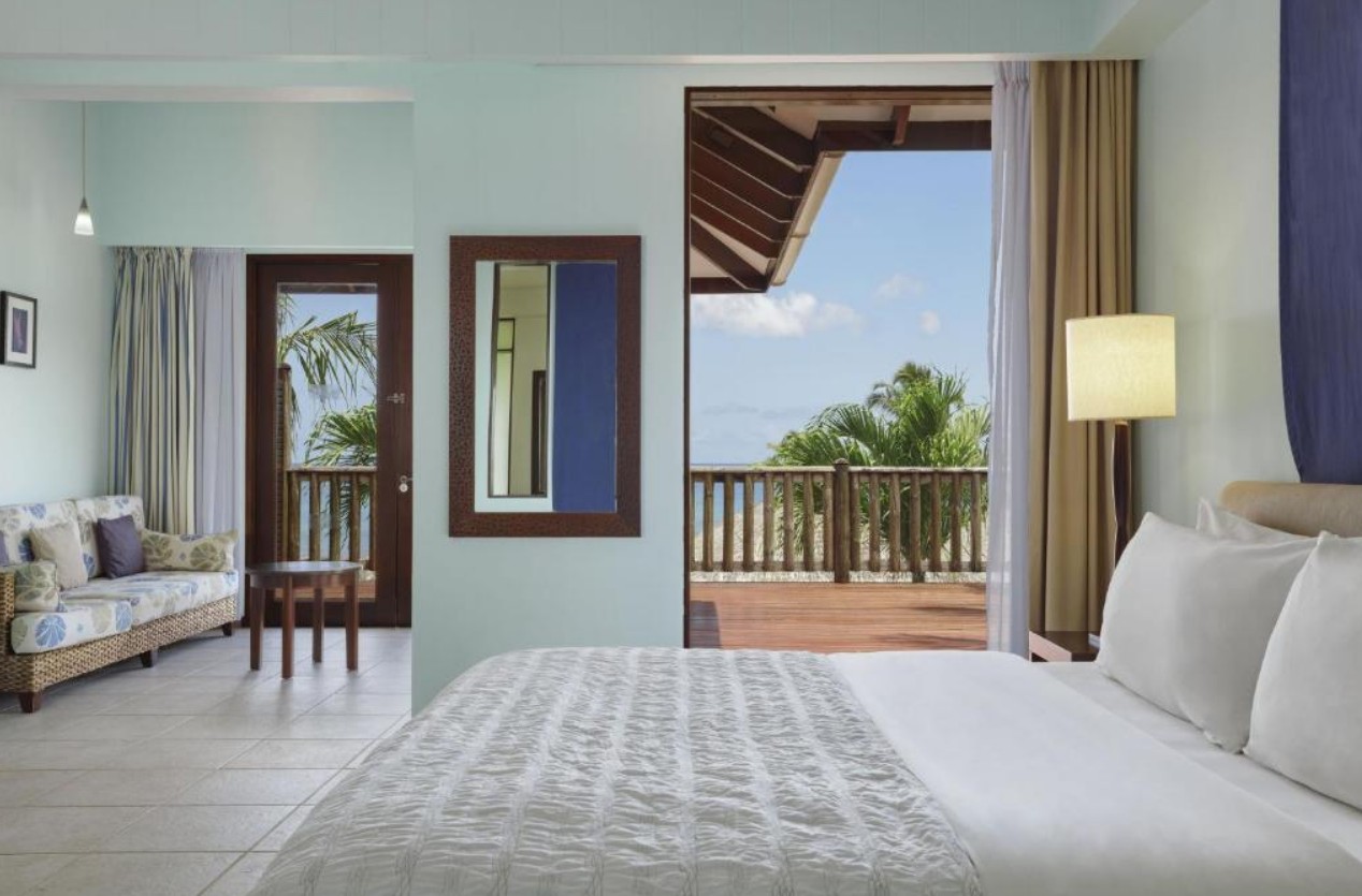 Hilltop Executive Suite, Fisherman's Cove Resort 5*