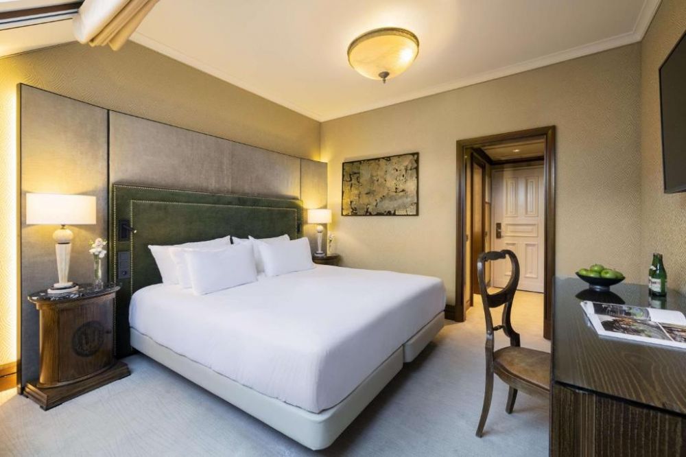 Double Premium, NH Collection Prague CARLO IV(ex. Boscolo Prague) 5*