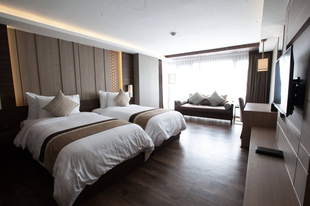 Premier, Arte Hotel Bangkok 4*