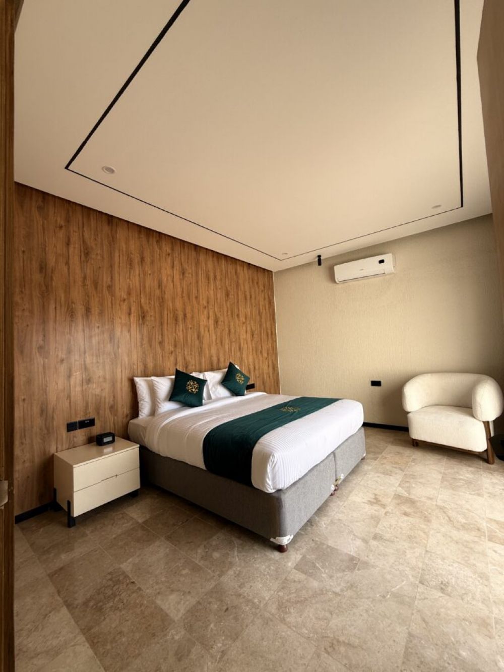 Deluxe Garden View Upper Level/ Lower Ground, Al Sawadi Beach Resort & Spa 4*