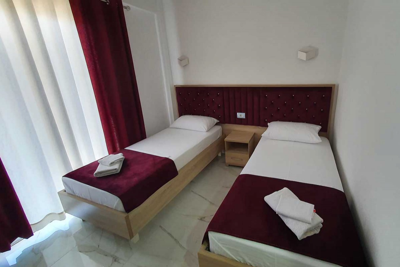 Deluxe Twin Room, Eksamilia 3*