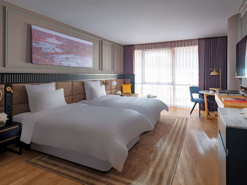 Superior, Sofitel Istanbul Taksim 5*