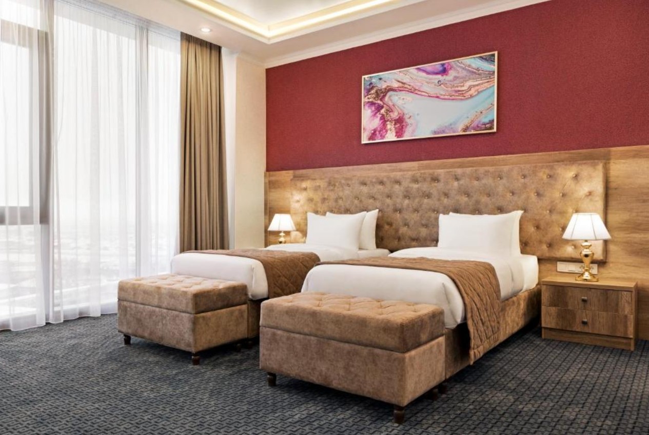 Стандарт, Ramada by Wyndham Shymkent 5*