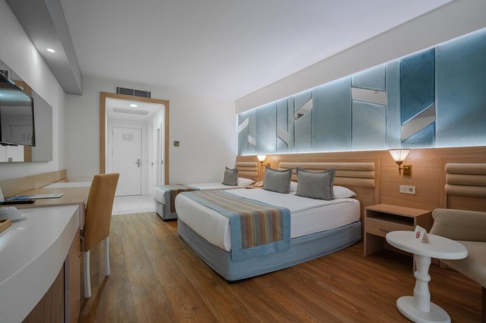 Standart Room LV/SSV, Dream World Hill 5*