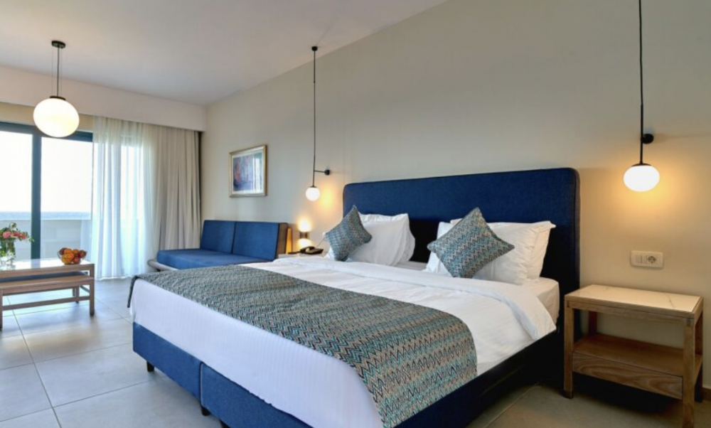 Superior Room with Sea View, Silver Beach 4*