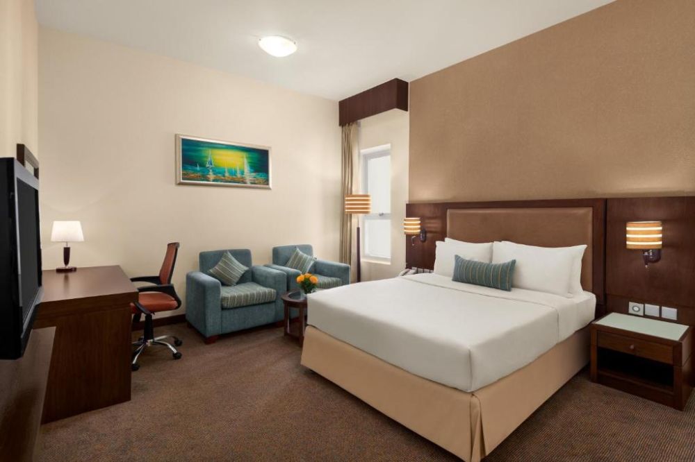 Queen bedroom, Ramada By Wyndham Dubai Deira 4*