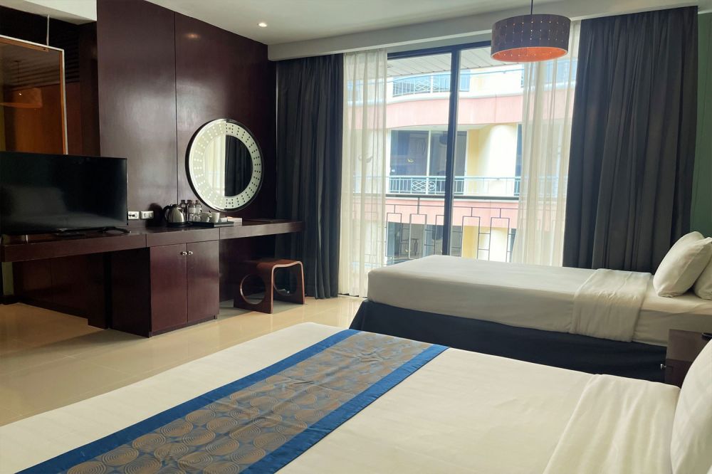 Deluxe Room, Long Beach Garden Hotel 4*