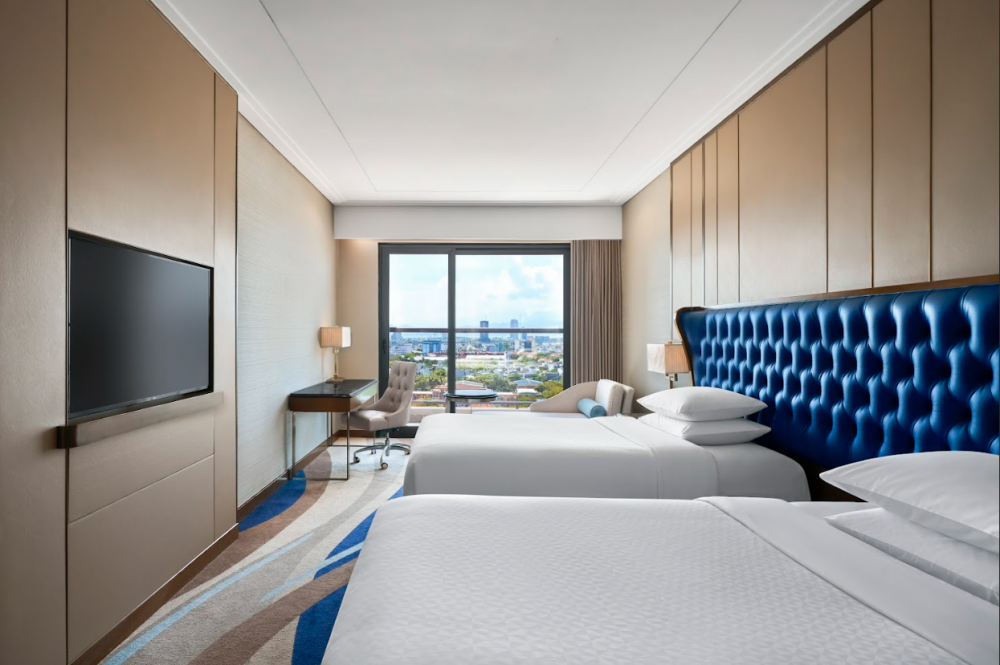 Superior/Premium Twin City View, Four Points by Sheraton Danang 5*