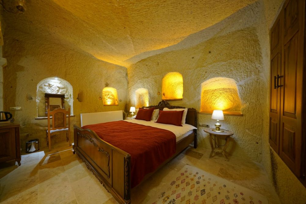 Standard, Serenus Cave Suites 4*