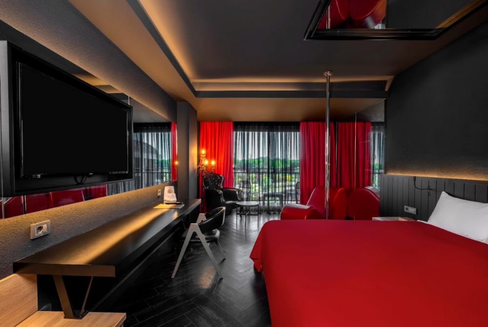 Black & Red Room For Adult, The X Belek 5*