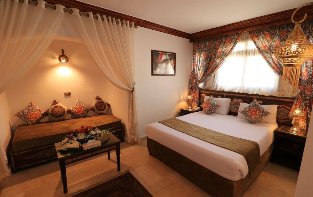 Comfort Room, Oriental Rivoli 4*