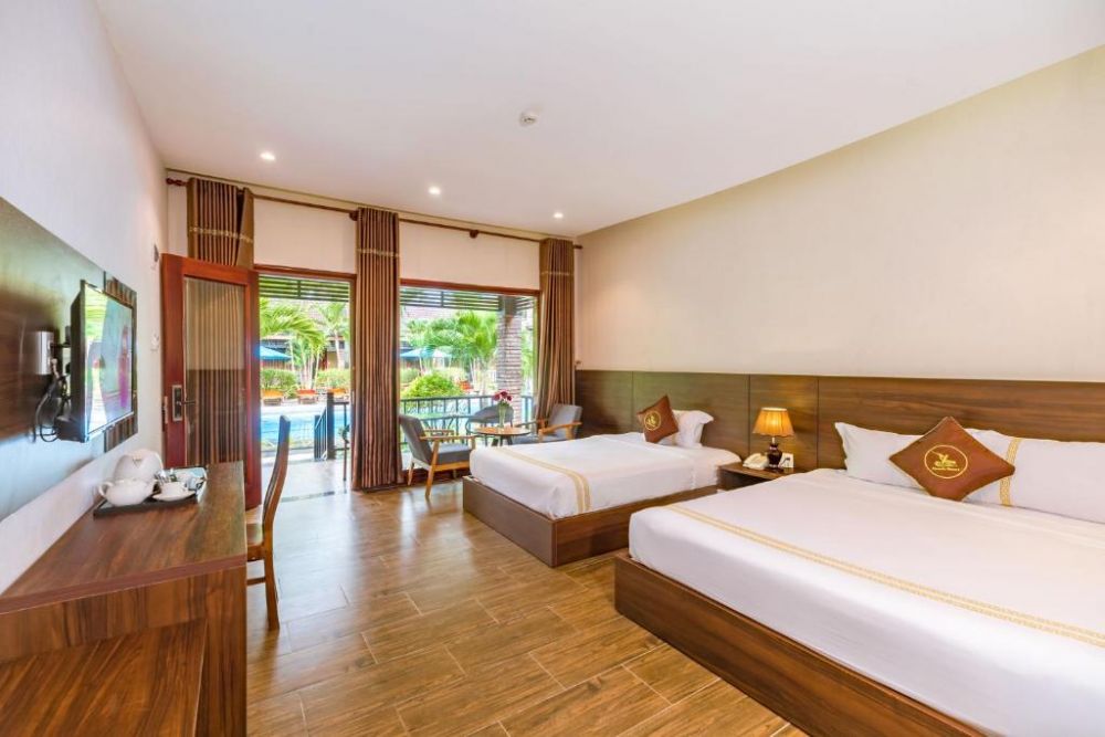 Deluxe Triple Bungalow Pool View, Qualia Resort Phu Quoc (ex.Ahaveda Resort) 3*