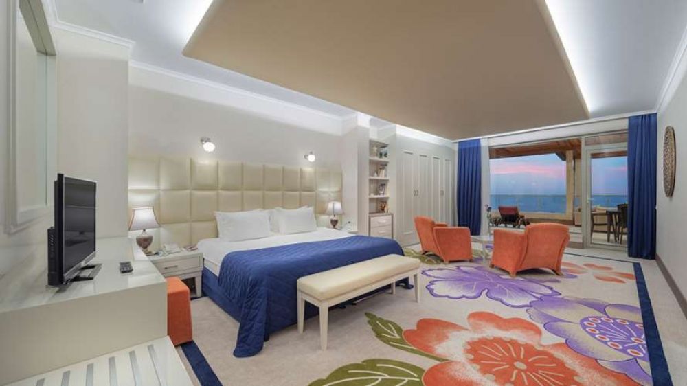 Deluxe Suite, Pine Beach Belek 5*