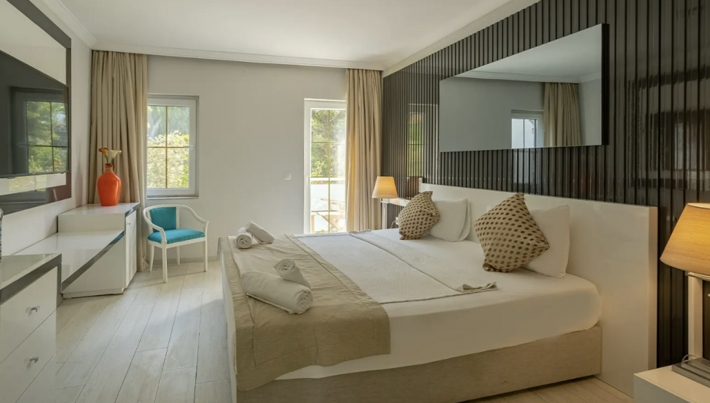 Superior Room, Golden Beach Bodrum By Jura 4*