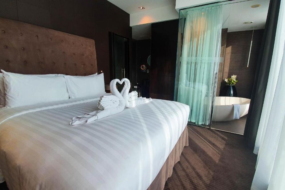 Junior Suite, The Canvas Hotel Dubai 5*