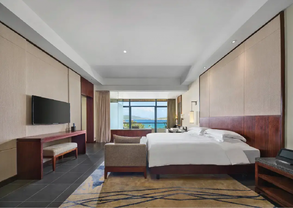 Double Balcony Deluxe Ocean View Suite, Hilton Sanya Resort & Spa 5*