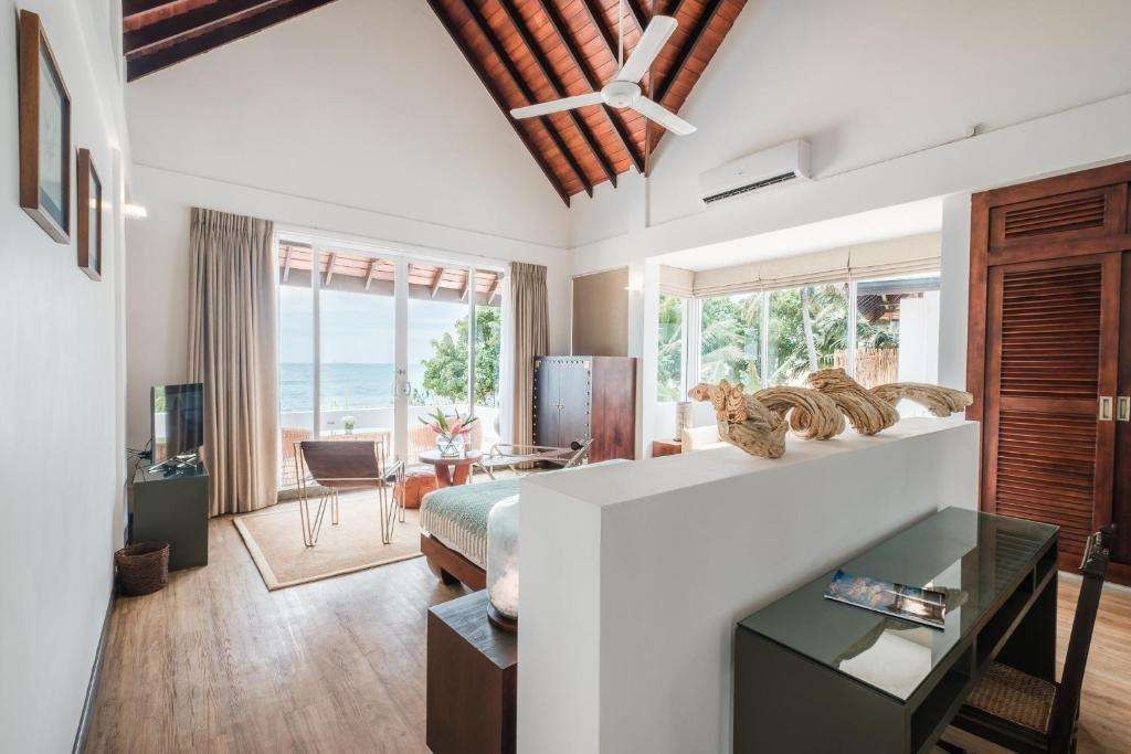 Ocean Balcony Suite, The Beach House Mirissa by Reveal Collection 5*