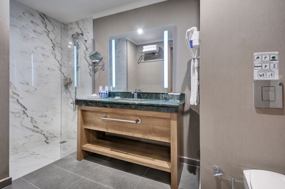 Family room, La Blanche Island 5*