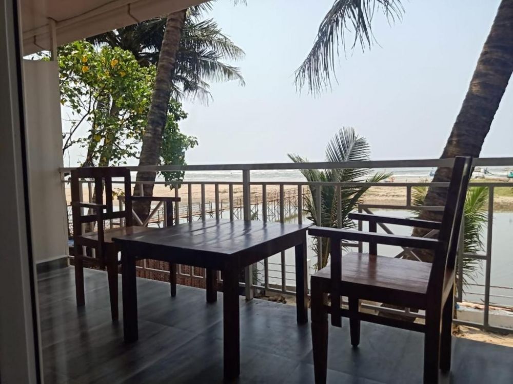 Sea View Room AC, Chique Shanti Resort Boutique 