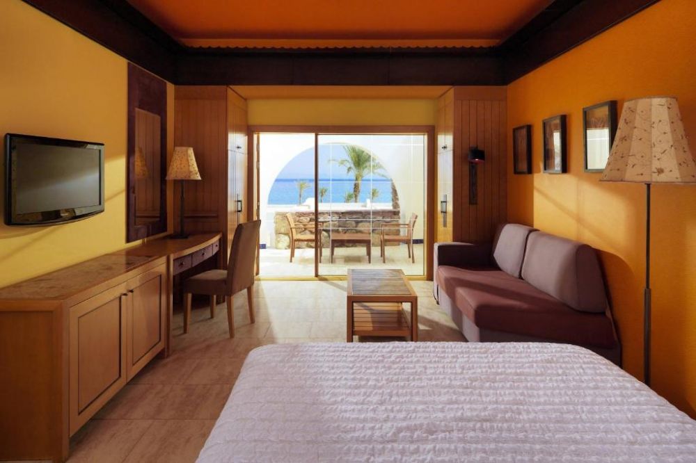 Superior Side Sea View Room, Le Meridien Dahab Resort 5*