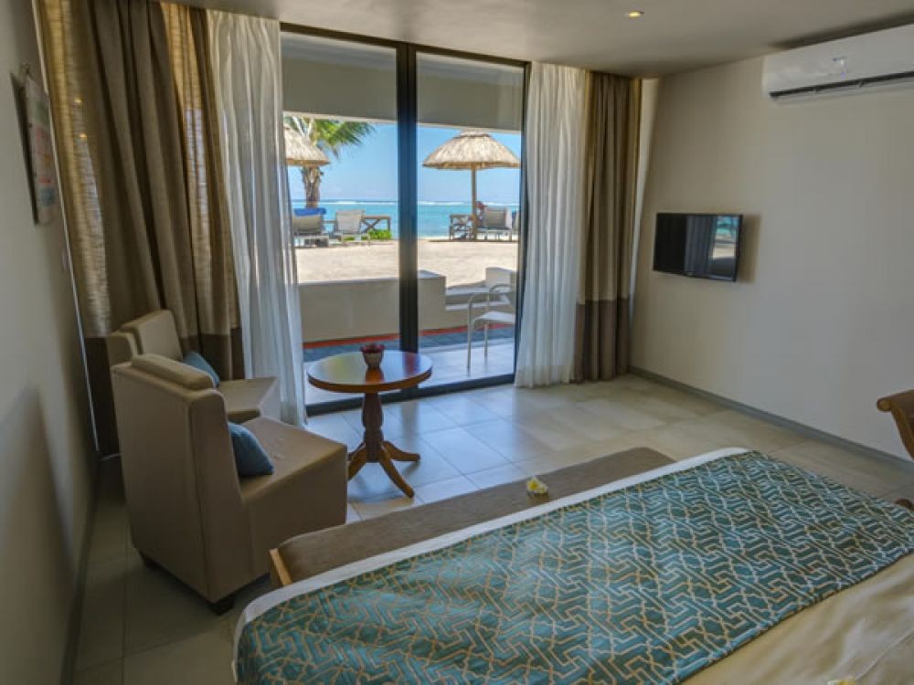 Deluxe Beach Front, Le Peninsula Bay 3*