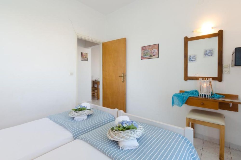 Apartment, Aglaia Apartments 3*