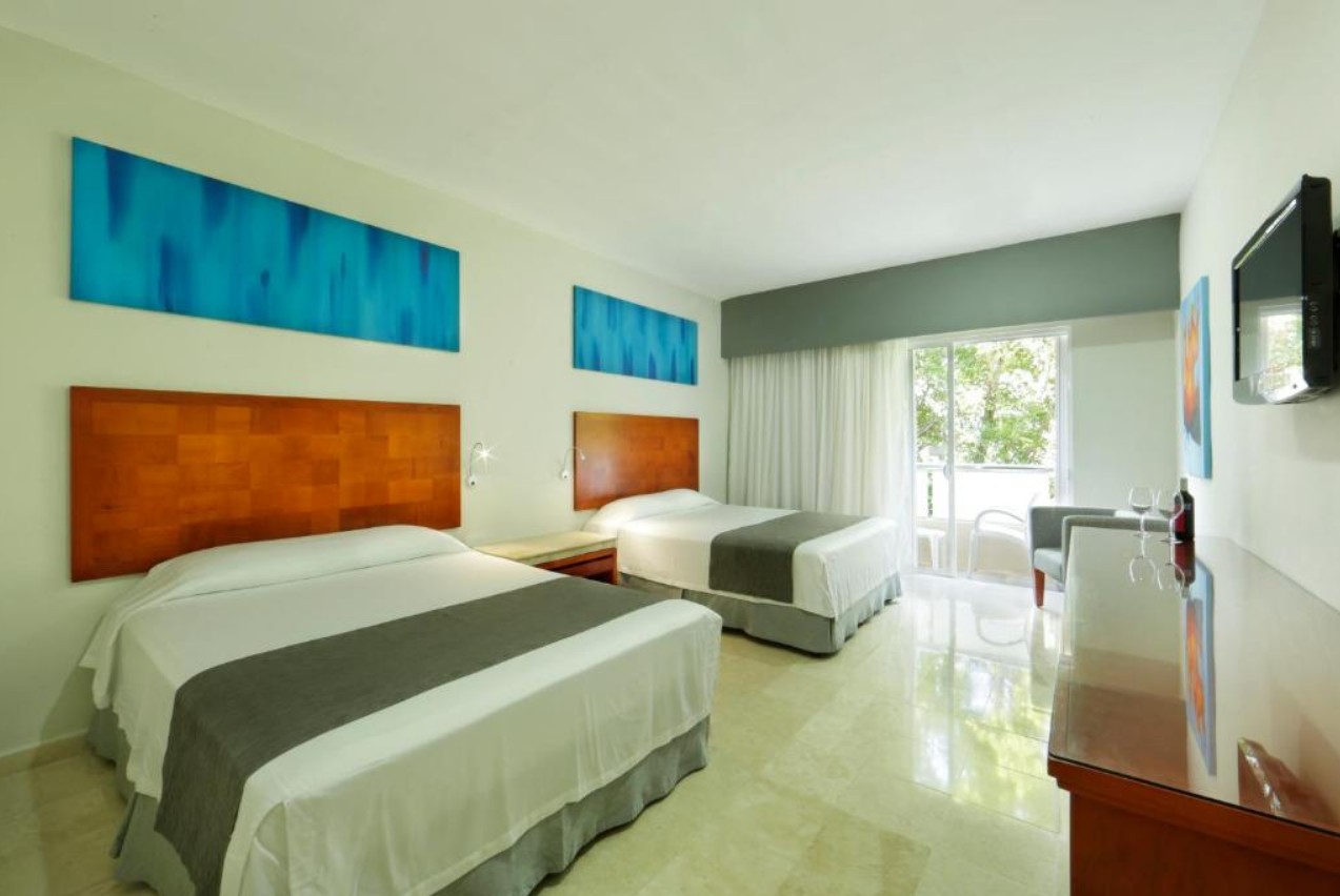 Deluxe, Viva Wyndham Maya 4*