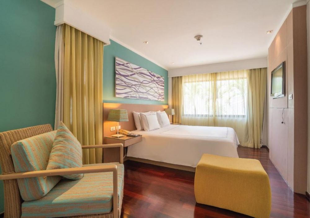 Tree Bedroom Premium Suite, Radisson Resort & Suites Phuket (ex. Swissotel Suites Phuket Kamala Beach) 4*