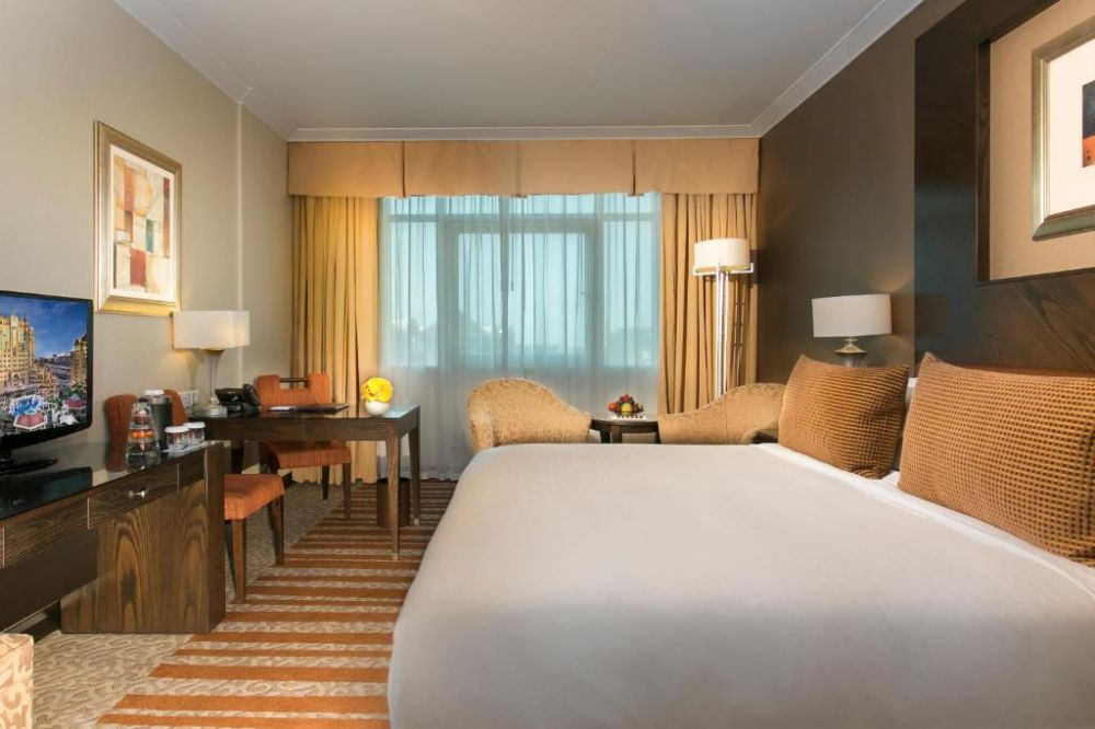 Swiss Executive Room, Swissotel Al Murooj Hotel (ex. Roda Al Murooj Downtown) 5*