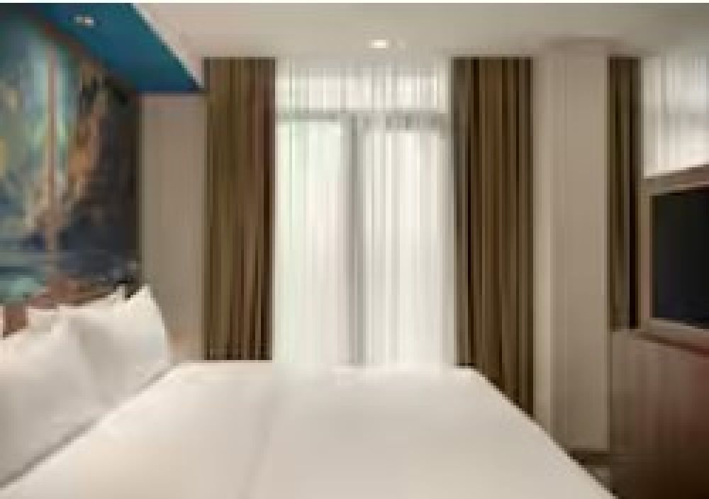 Suite King Room, City View, La Quinta by Wyndham Batumi 4*